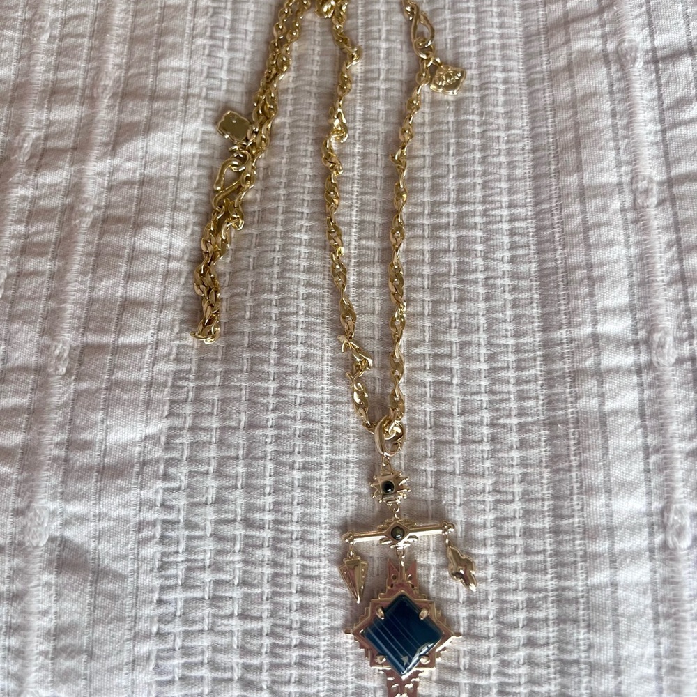 NWT Kendra Scott Cass Long Pendant ✨🖤